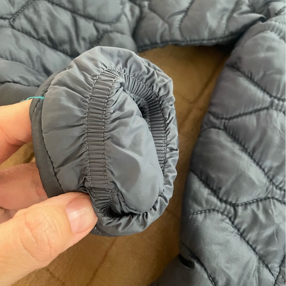 The North Face Thermoball Jacket - Picture 6 of 8